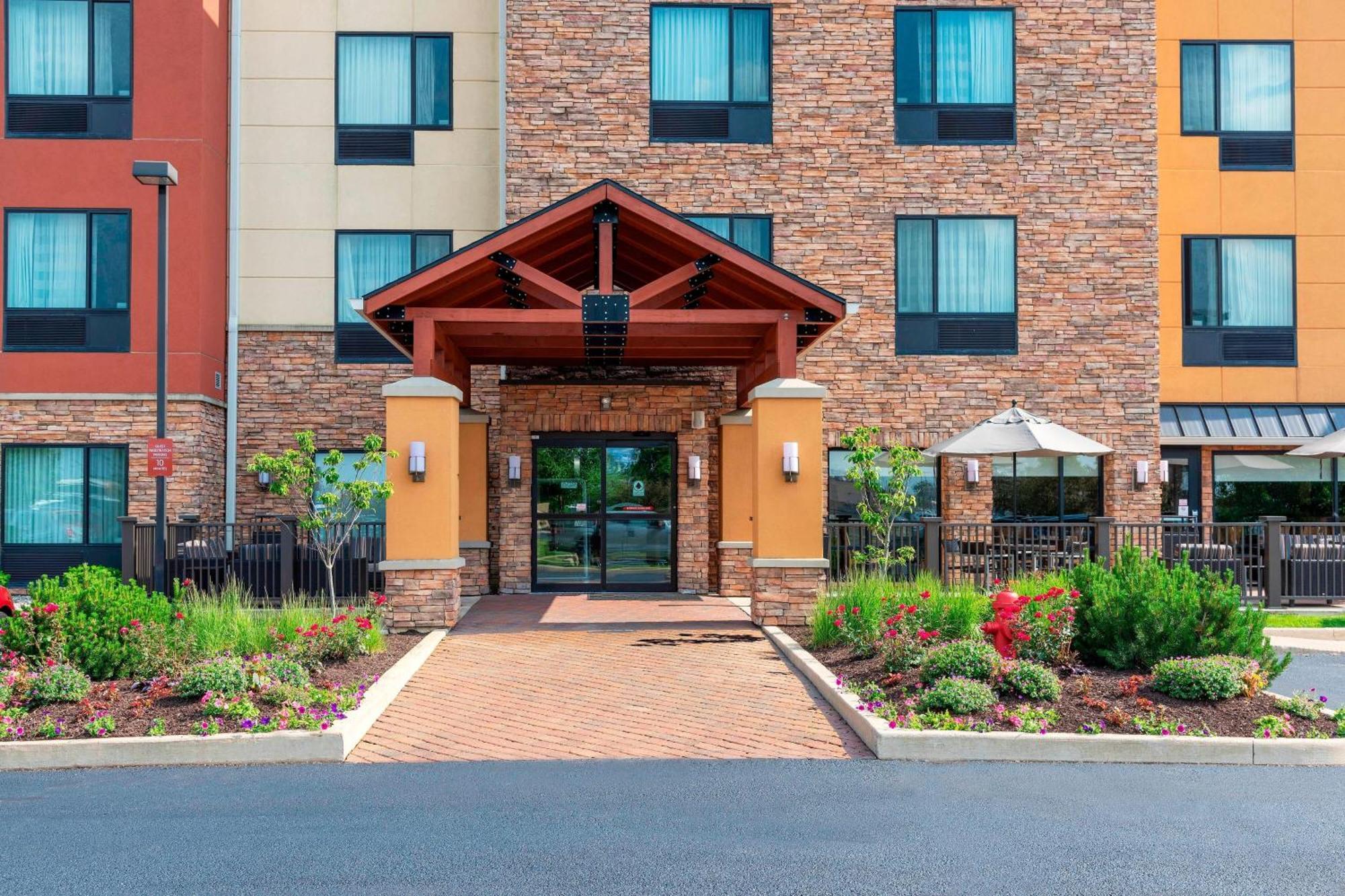 Towneplace Suites Fort Wayne North Exterior photo