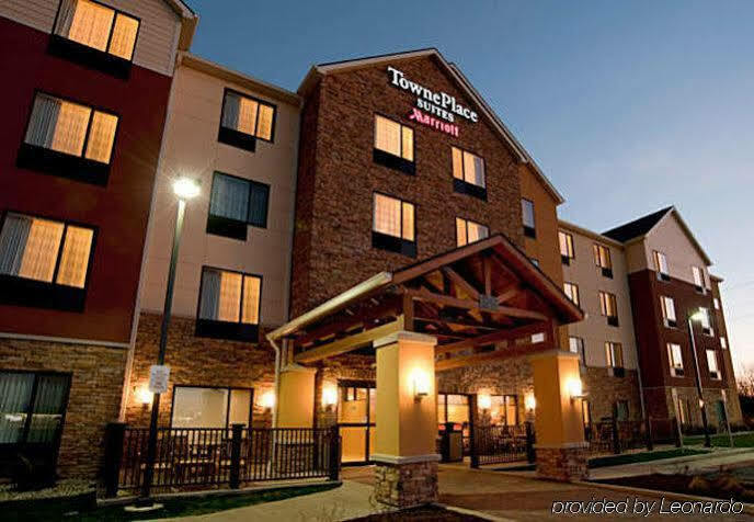 Towneplace Suites Fort Wayne North Exterior photo